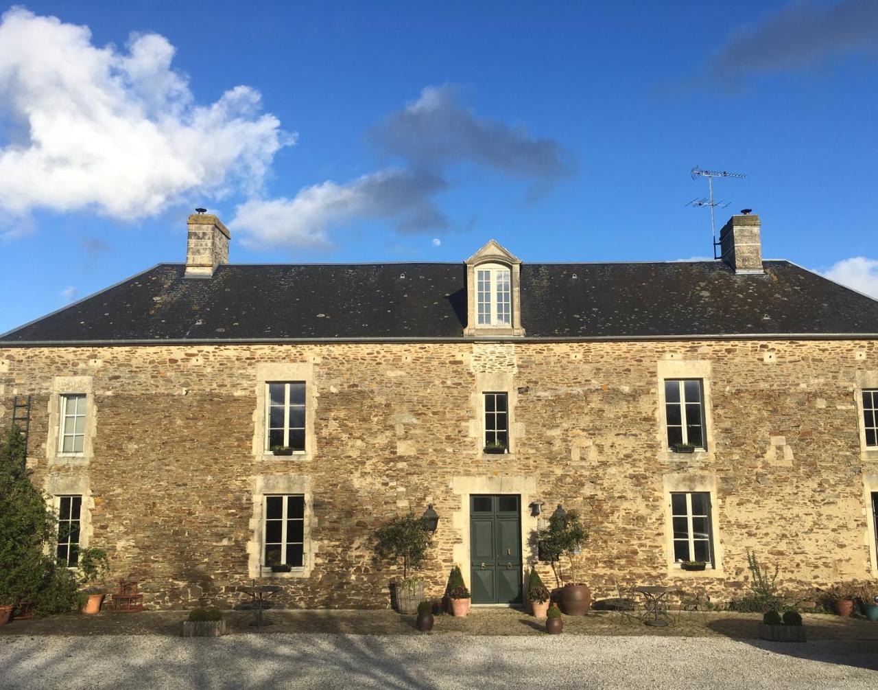 ホテル Manoir De La Riviere サン＝ルエット＝シュル＝ソル エクステリア 写真